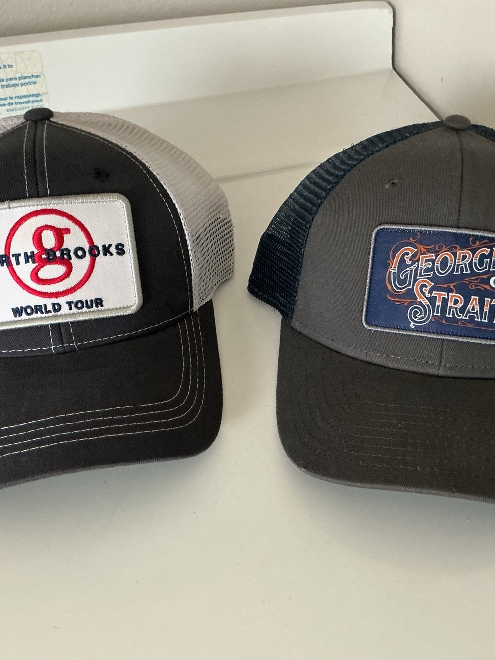 Set of 2 Trucker Hats Garth Brooks George Strait Tours